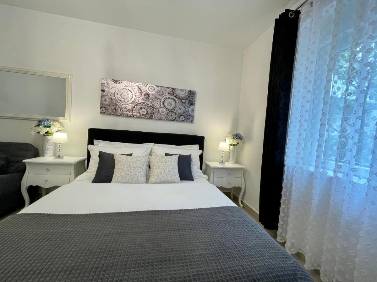 Central Square Guest House Zadar Exterior foto